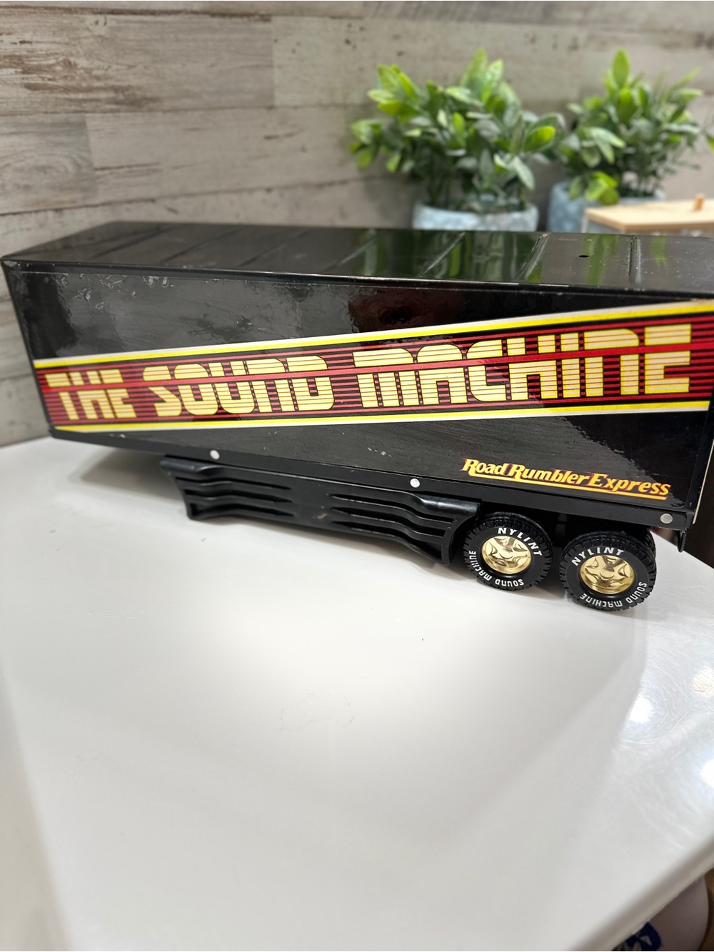 1989 Nylint The sound machine Semi trailer